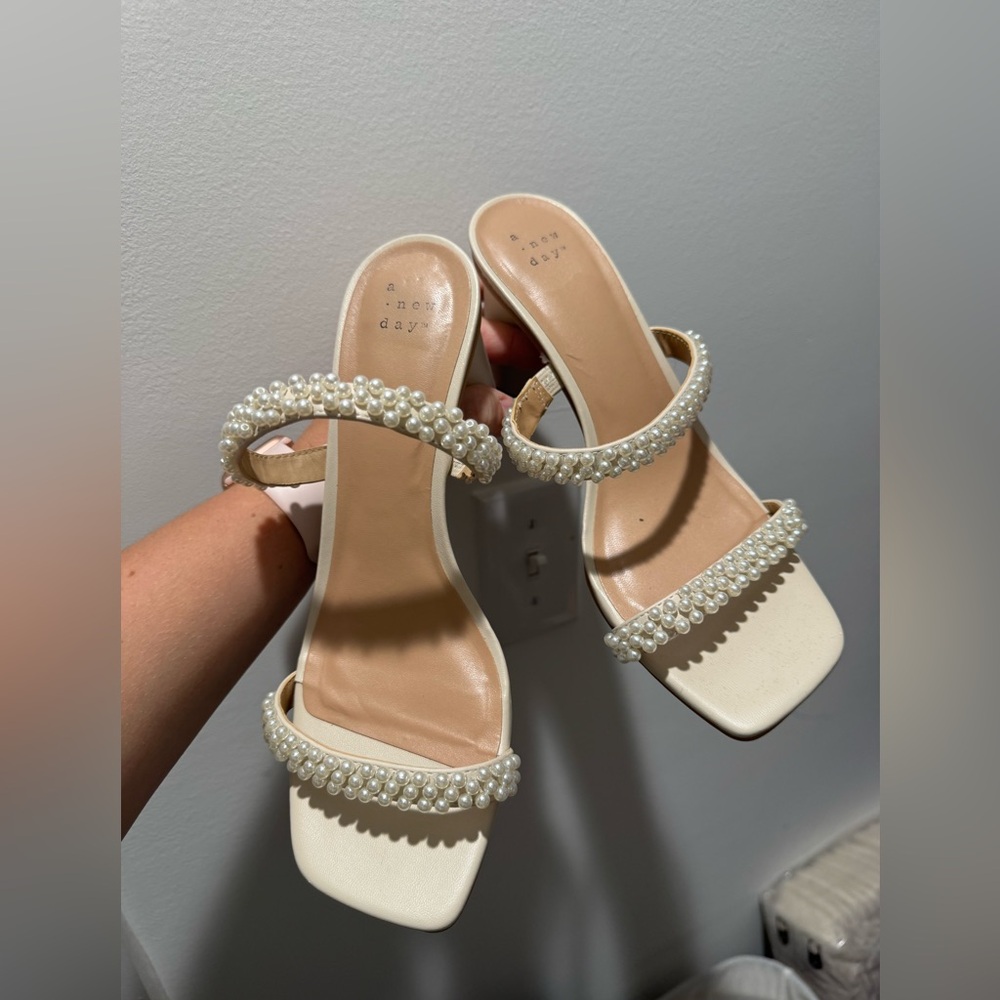A new day pearl heel